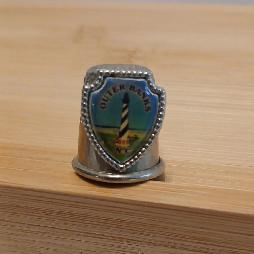 4 Souvenir Thimble Set